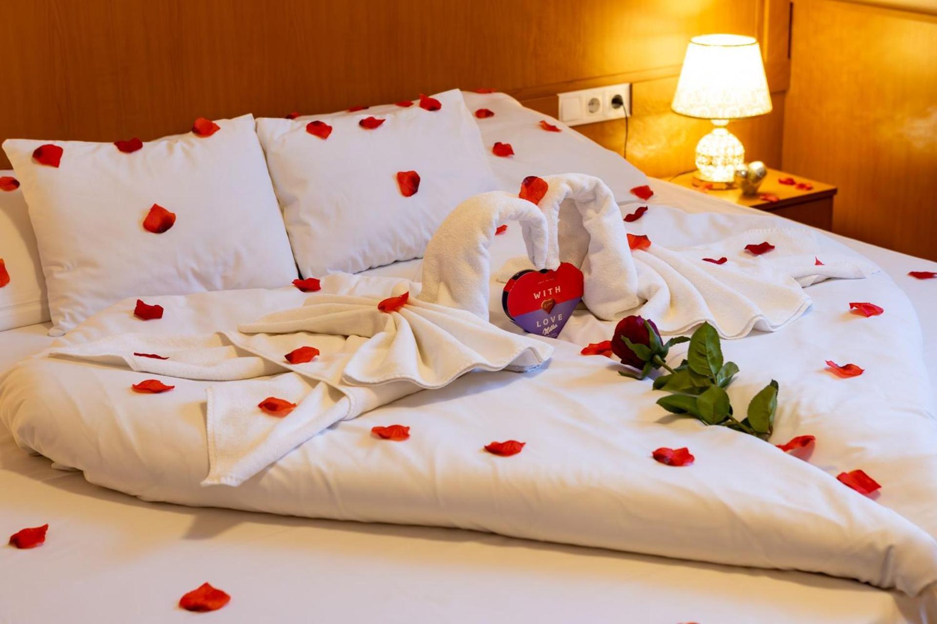 Hotel Barbakan Πετς Εξωτερικό φωτογραφία