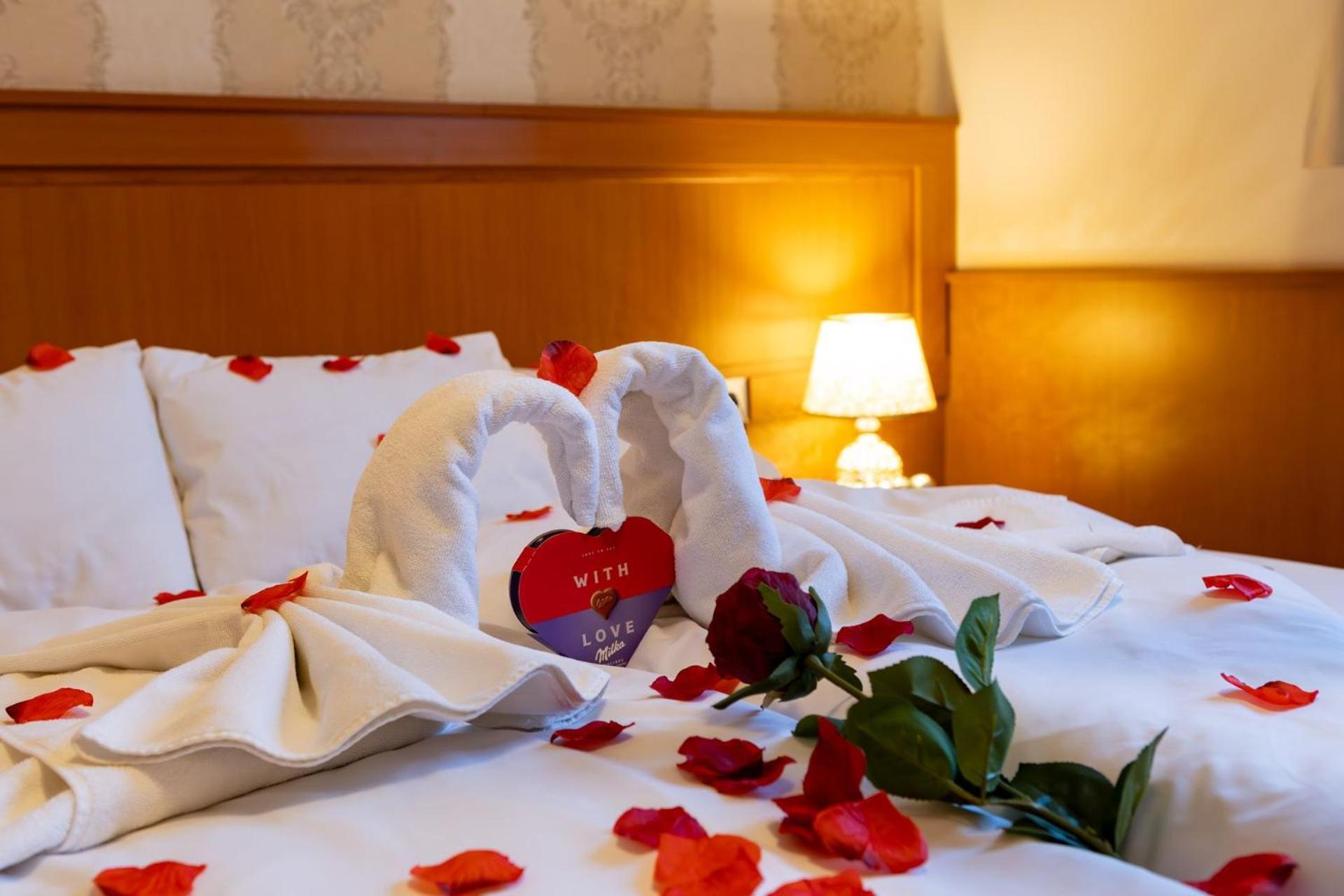 Hotel Barbakan Πετς Εξωτερικό φωτογραφία