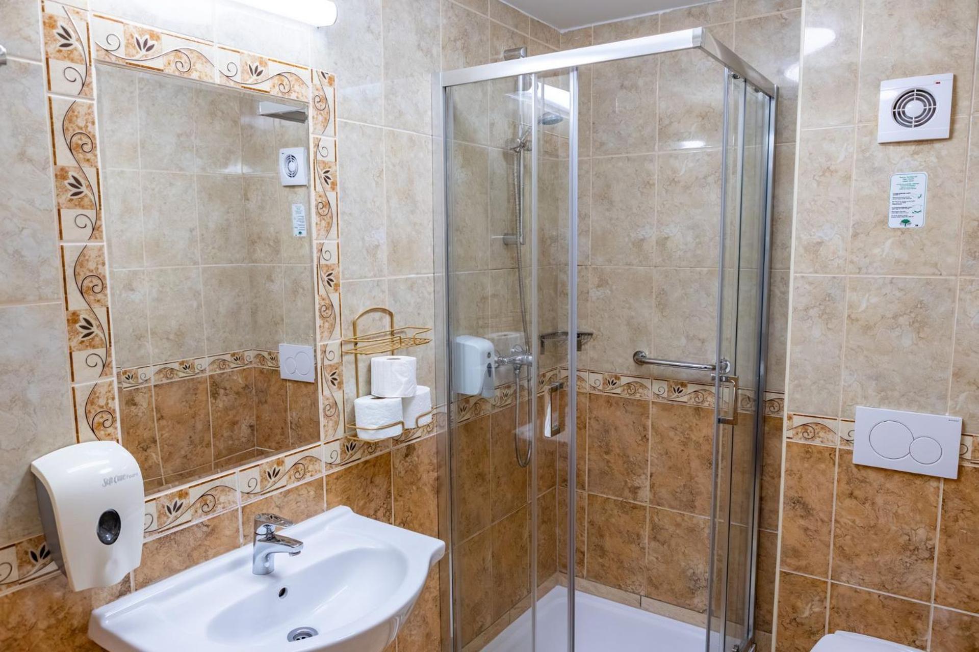 Hotel Barbakan Πετς Εξωτερικό φωτογραφία
